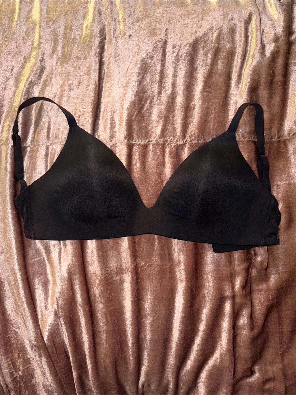 Skims Wireless Form T-Shirt Demi Bra